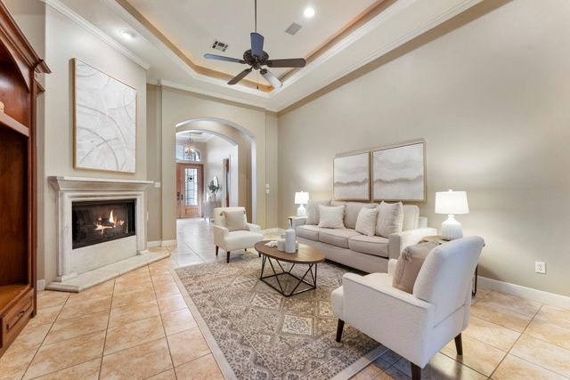 22802 Walden Way, Tomball, TX 77375