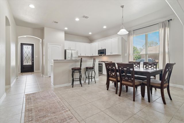 7401 Bishop Pine Road, Denton, TX 76208