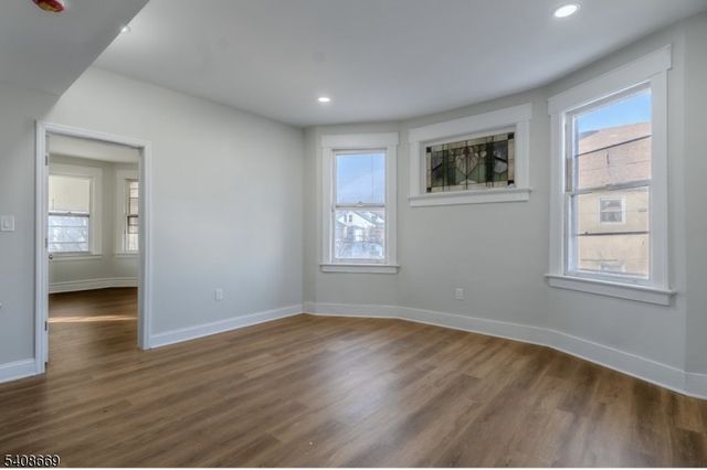 92 Florence Ave, Irvington Twp., NJ 07111