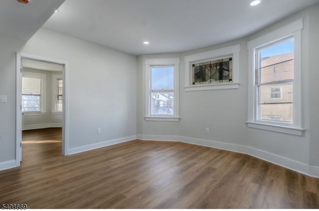 92 Florence Ave, Irvington Twp., NJ 07111