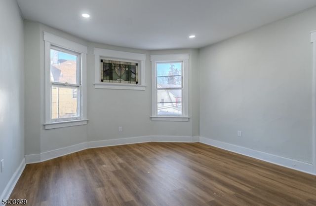 92 Florence Ave, Irvington Twp., NJ 07111