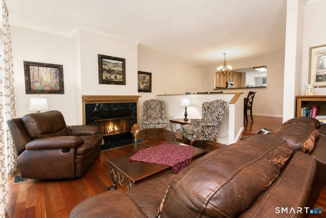 6 Stratford Park 6, Bloomfield, CT 06002