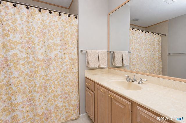 6 Stratford Park 6, Bloomfield, CT 06002