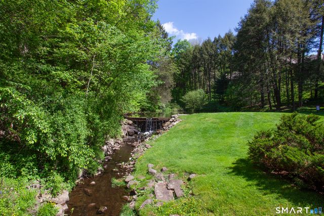 6 Stratford Park 6, Bloomfield, CT 06002