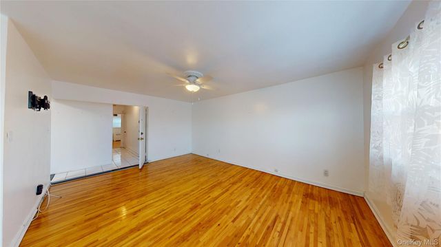 77-11 30th Avenue, East Elmhurst, NY 11370