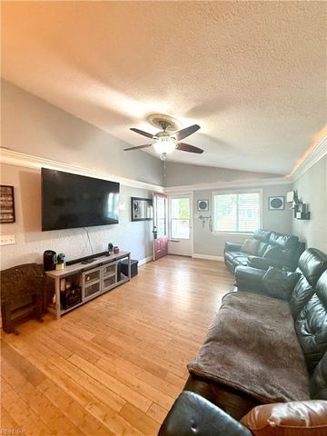 138 Ransone ST, Hampton, VA 23669