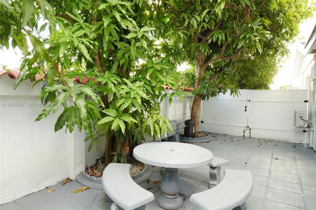 12293 SW 28th Terrace, Miami, FL 33175