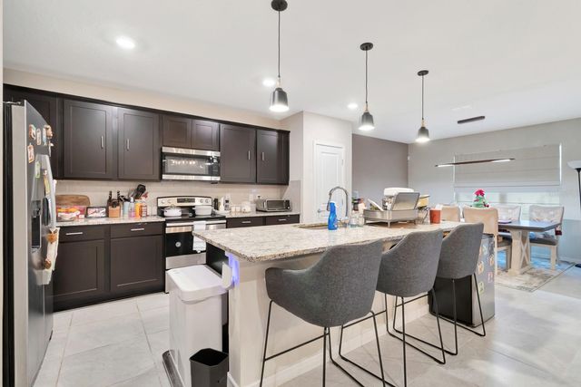 4943 ROYAL POINT AVENUE, Kissimmee, FL 34746