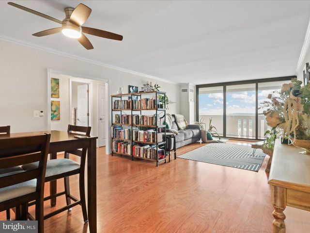 6101 EDSALL RD #1705, Alexandria, VA 22304