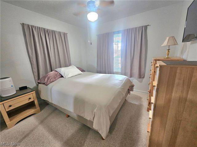 2231 N Glenwood Avenue, Niles, OH 44446