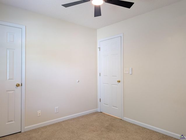 112 Willis Creek Road, Warner Robins, GA 31088
