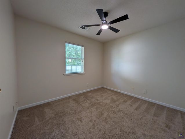 112 Willis Creek Road, Warner Robins, GA 31088