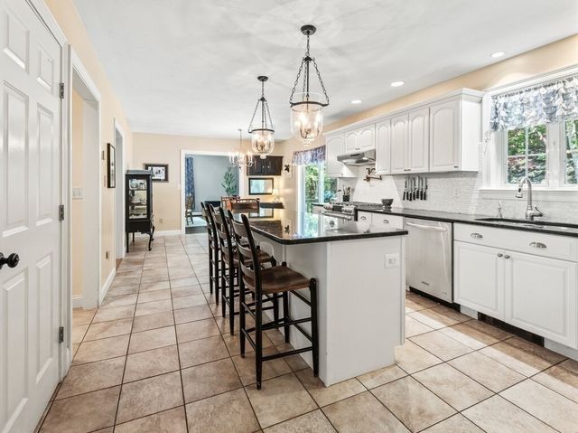 85 S Ashburnham Rd, Westminster, MA 01473