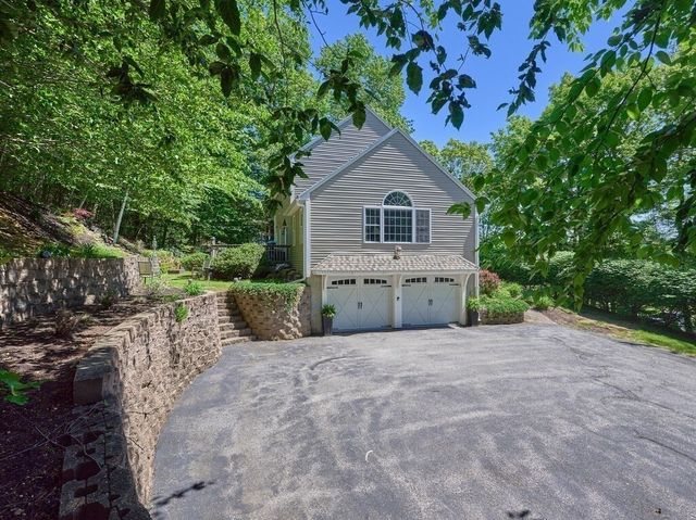 85 S Ashburnham Rd, Westminster, MA 01473