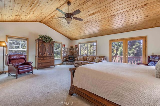 305 Starlight Circle, Big Bear Lake, CA 92315