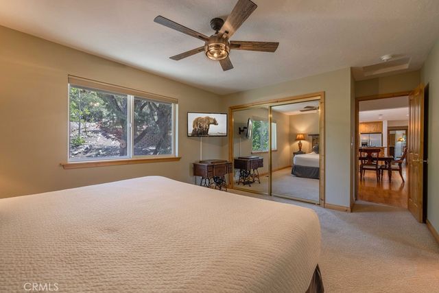 305 Starlight Circle, Big Bear Lake, CA 92315