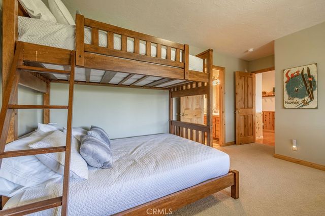 305 Starlight Circle, Big Bear Lake, CA 92315