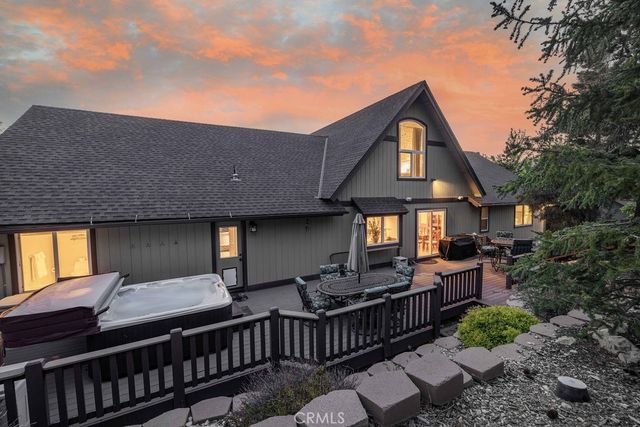 305 Starlight Circle, Big Bear Lake, CA 92315