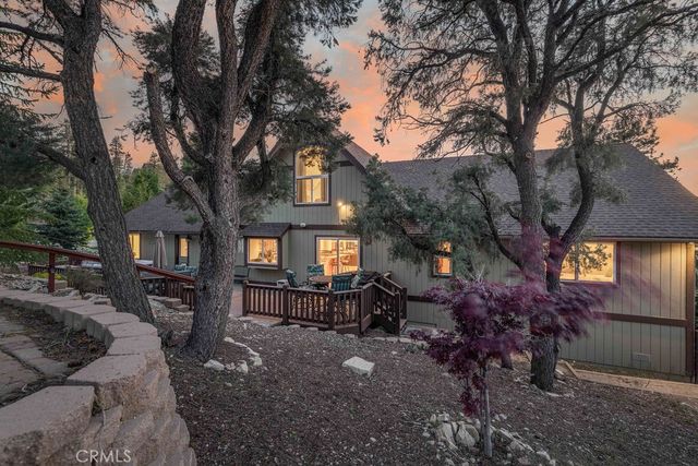 305 Starlight Circle, Big Bear Lake, CA 92315