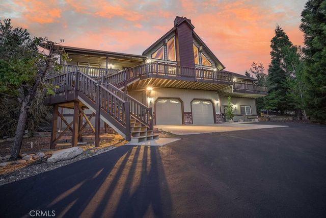 305 Starlight Circle, Big Bear Lake, CA 92315