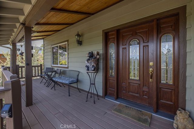 305 Starlight Circle, Big Bear Lake, CA 92315