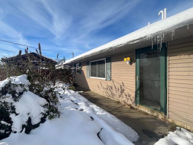 3816 Glenview Drive, South Bend, IN 46628