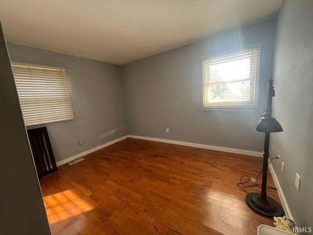 3816 Glenview Drive, South Bend, IN 46628