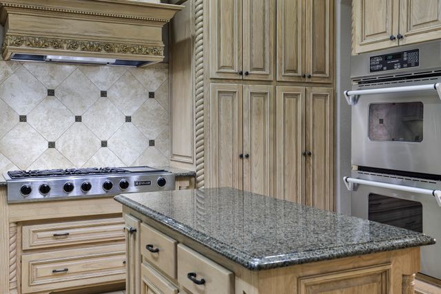 7009 Sanctuary Heights Road, Fort Worth, TX 76132