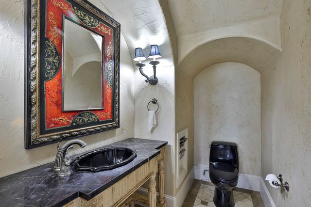 7009 Sanctuary Heights Road, Fort Worth, TX 76132