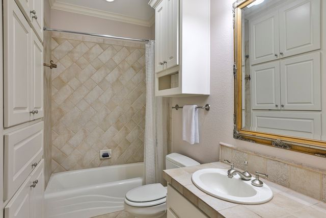 7009 Sanctuary Heights Road, Fort Worth, TX 76132