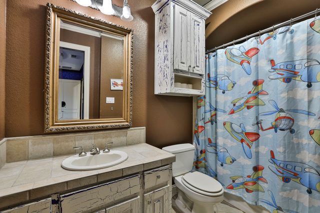 7009 Sanctuary Heights Road, Fort Worth, TX 76132