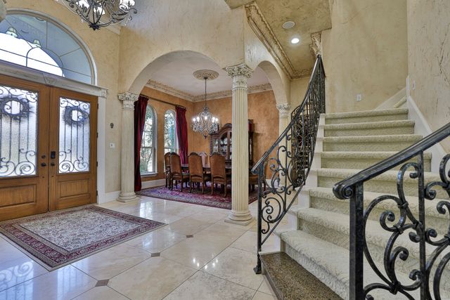 7009 Sanctuary Heights Road, Fort Worth, TX 76132