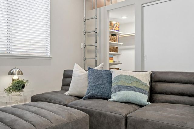 7518 E Bent Tree Drive, Scottsdale, AZ 85266