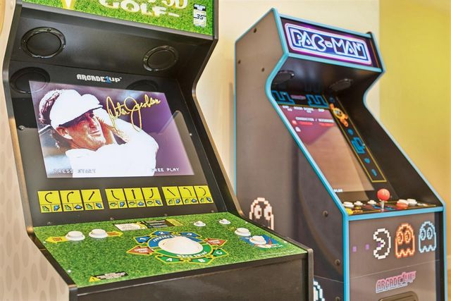 7518 E Bent Tree Drive, Scottsdale, AZ 85266