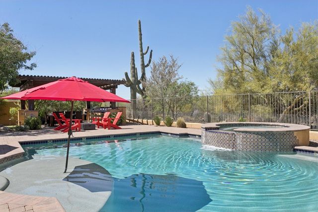 7518 E Bent Tree Drive, Scottsdale, AZ 85266