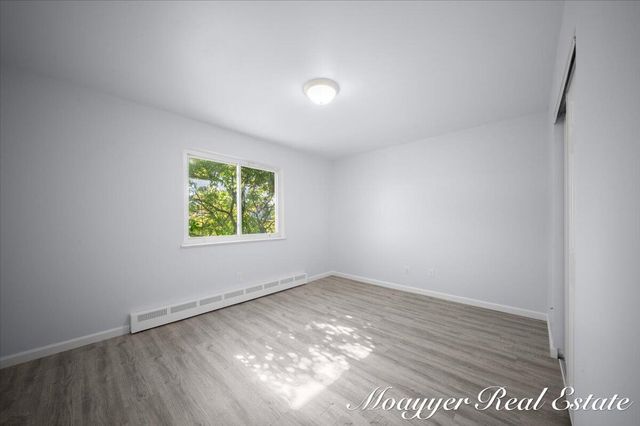 1051 Abbey Court 5, Holland, MI 49423