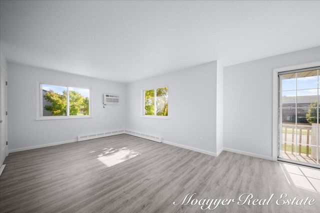 1051 Abbey Court 5, Holland, MI 49423