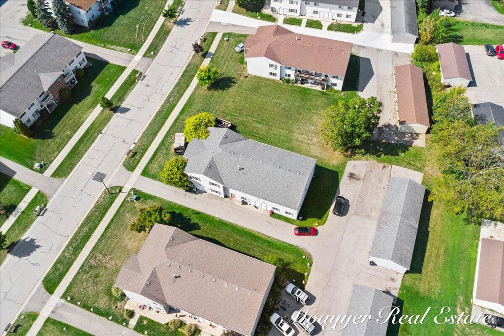 1051 Abbey Court 5, Holland, MI 49423