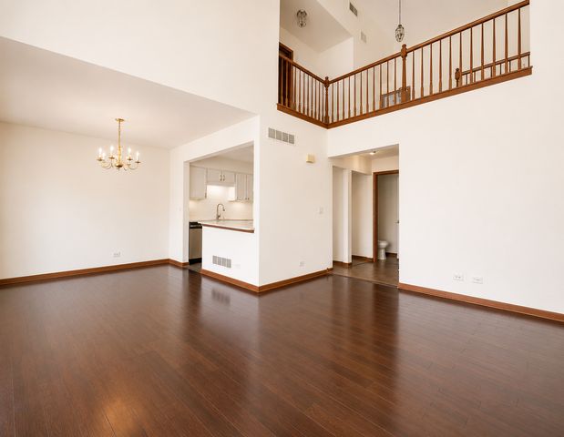 2239 Seaver Lane, Hoffman Estates, IL 60169