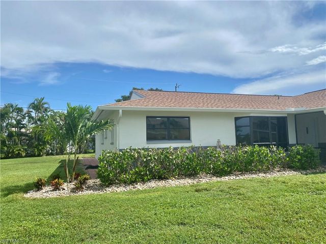 1719 Sandy CIR, Cape Coral, FL 33904
