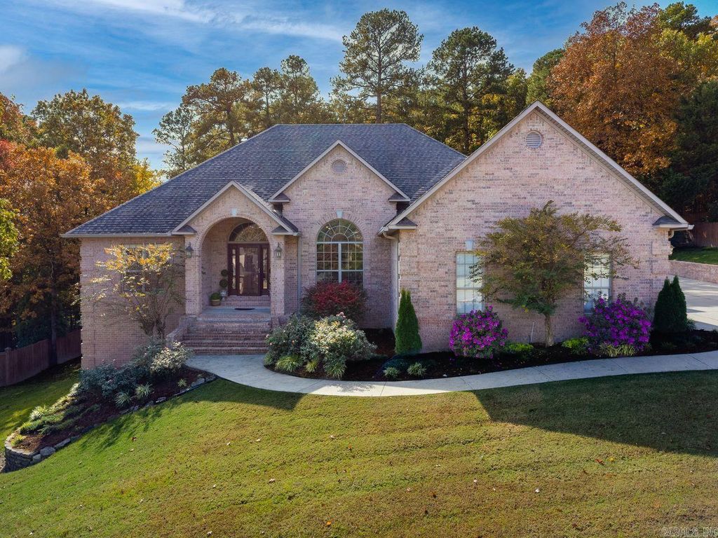 9 Noyal Drive, Little Rock, AR 72223