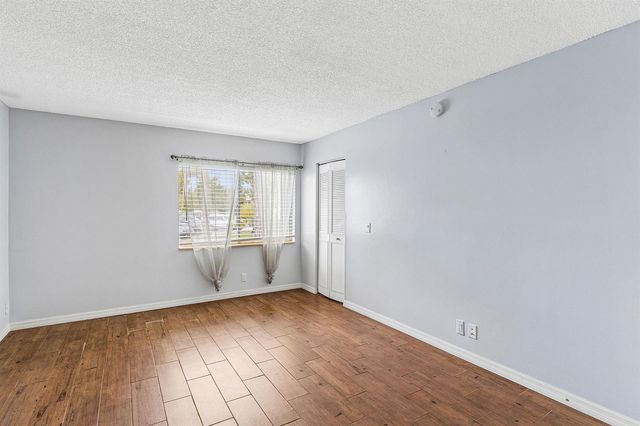 3560 Pine Tree Court B-1, Greenacres, FL 33463