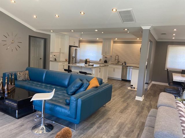 4448 Hackberry Ln, Carmichael, CA 95608