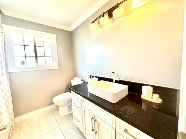 4448 Hackberry Ln, Carmichael, CA 95608