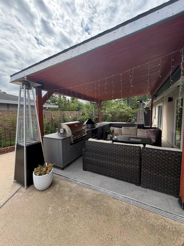 4448 Hackberry Ln, Carmichael, CA 95608