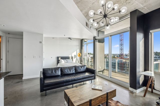 600 12th Ave S Apt 1410, Nashville, TN 37203