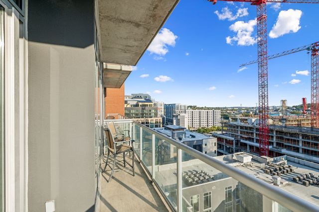 600 12th Ave S Apt 1410, Nashville, TN 37203