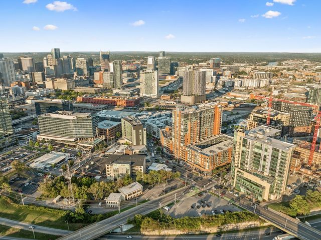 600 12th Ave S Apt 1410, Nashville, TN 37203