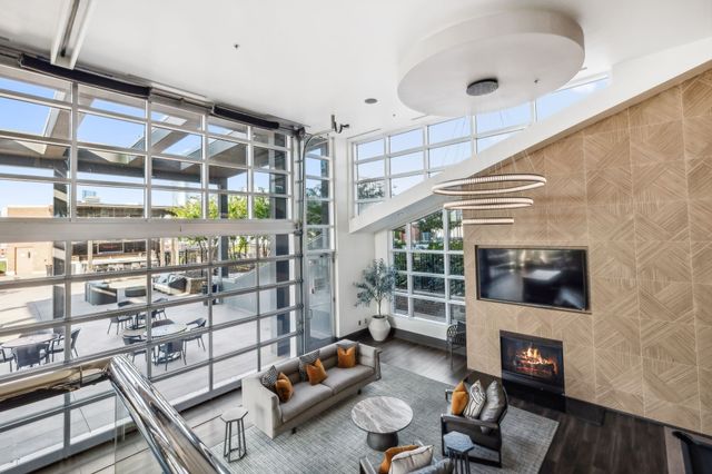 600 12th Ave S Apt 1410, Nashville, TN 37203