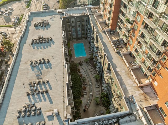 600 12th Ave S Apt 1410, Nashville, TN 37203